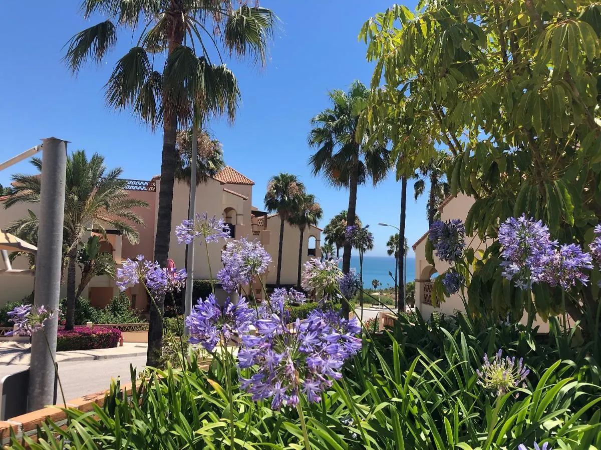 Fantastico Apartamento Con Vistas Al Mar Zona Club La Costa Castillo Fuengirola Spain