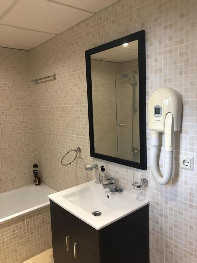 Fantastico Apartamento Con Vistas Al Mar Zona Club La Costa Castillo Fuengirola Apartment
