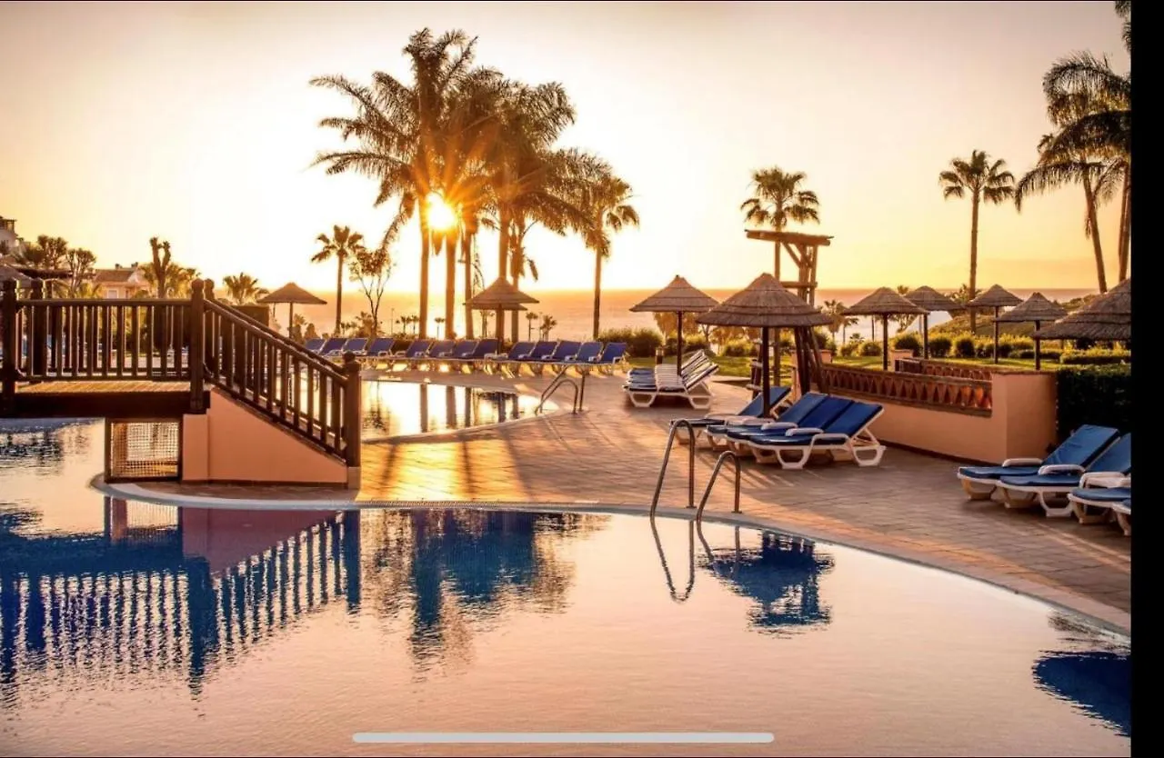 Fantastico Apartamento Con Vistas Al Mar Zona Club La Costa Castillo Fuengirola Spain